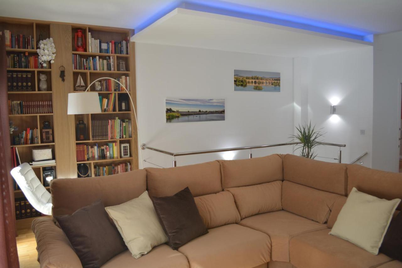 Apartamento Turístico Casa Museo con Parking Mérida Exterior foto